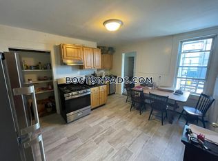 53 W 7th St #2S, Boston, MA 02127
