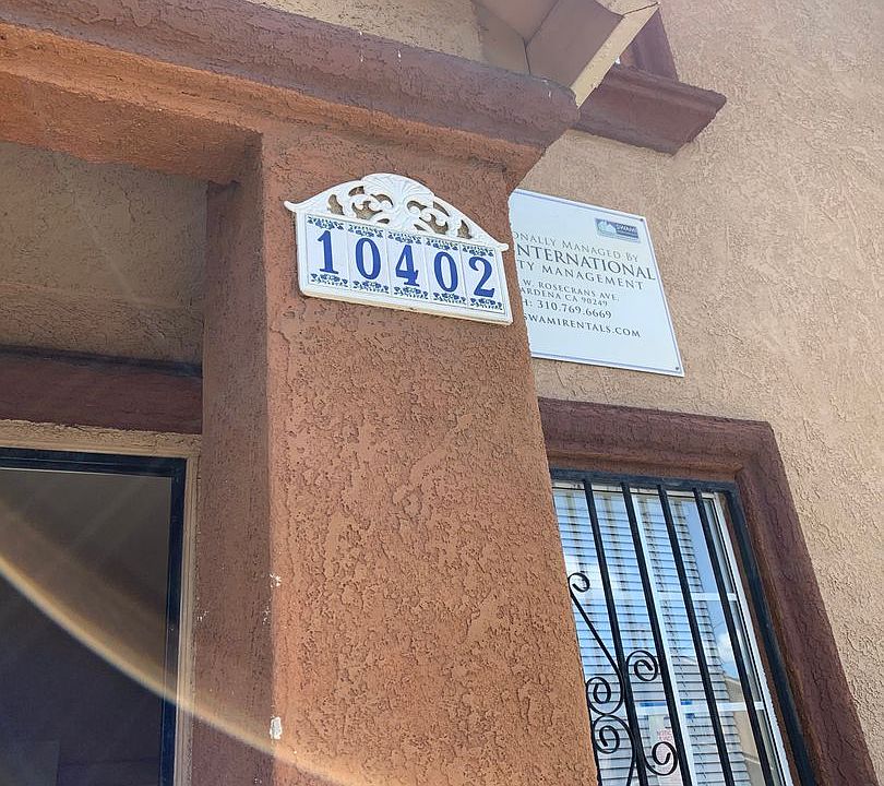 1st image of 10402 Wilmington Ave