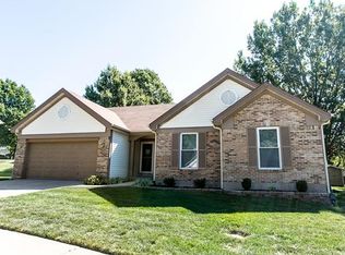 1872 Harbor Mill Dr, Fenton, MO