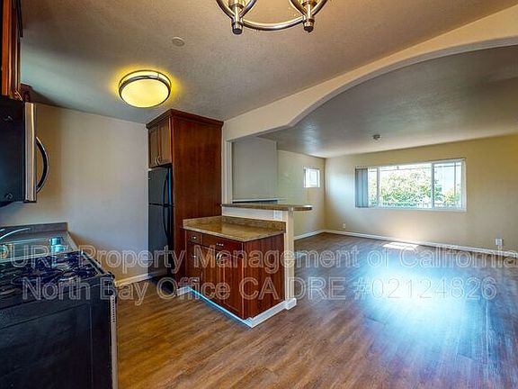 3rd image of 8045 Beverly Dr APT 12