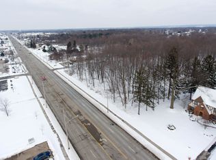 Pearl Rd, Strongsville, OH 44136