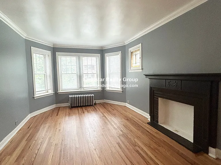 118 S Austin Blvd #1 — Photo 16