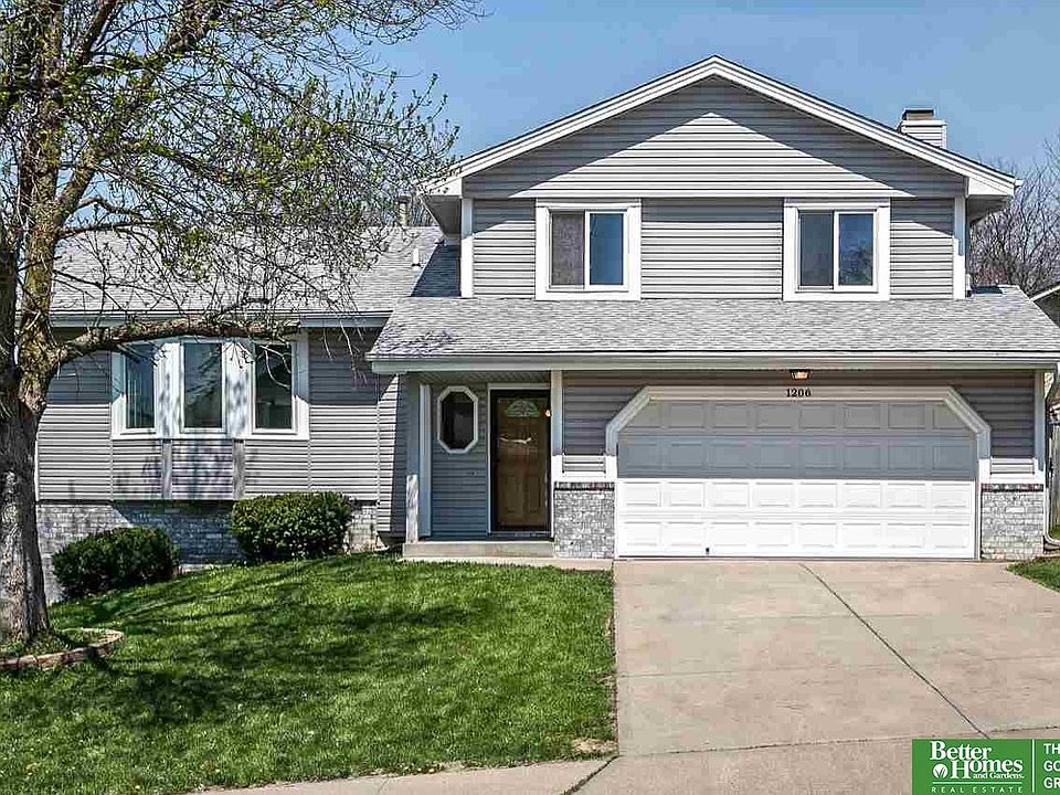 1st image of 1206 Terry Dr