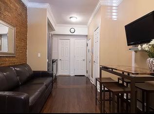 322 E 74th St APT 1B, New York, NY 10021