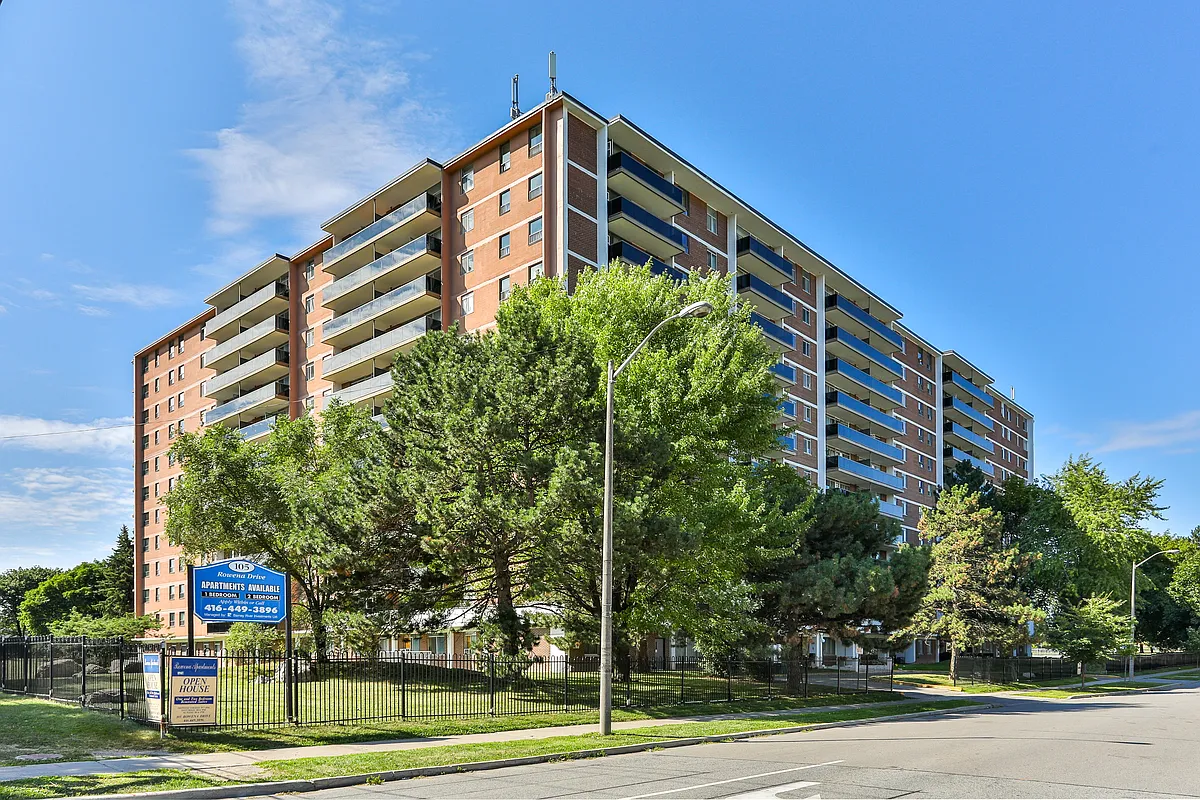 Building Photo - 105 Rowena Dr