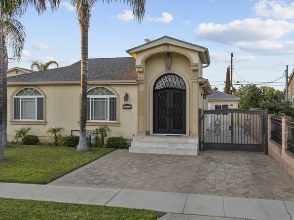 12155 1/2 Keswick St, North Hollywood, CA 91605