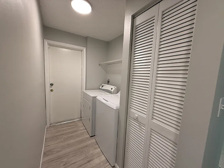 3451 Seven Springs Blvd — Photo 6