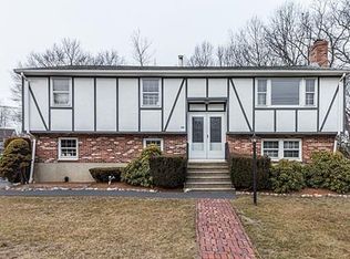 23 Renee Dr, Wakefield, MA 01880