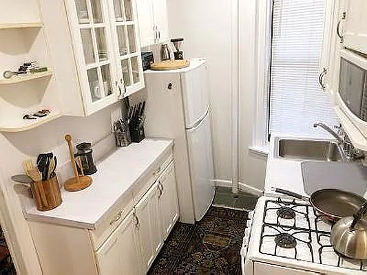 Rented by Point NYC | media 6