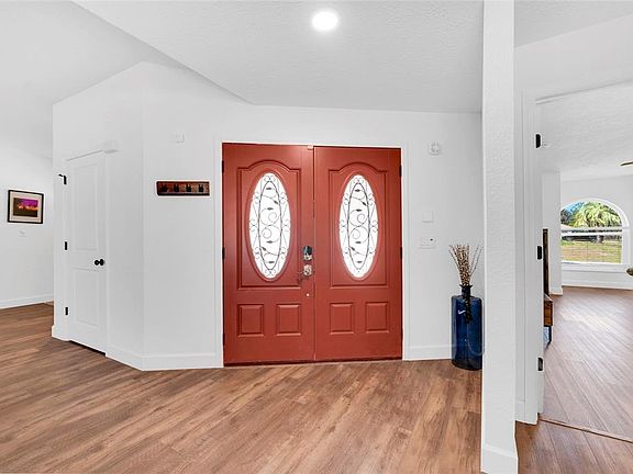 5th image of 2272 Ancho Ave