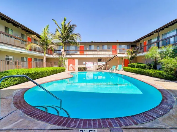 Town Center Apartments