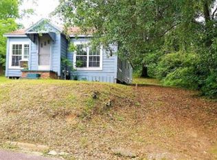 1121 Meisenheimer St, Nacogdoches, TX 75961