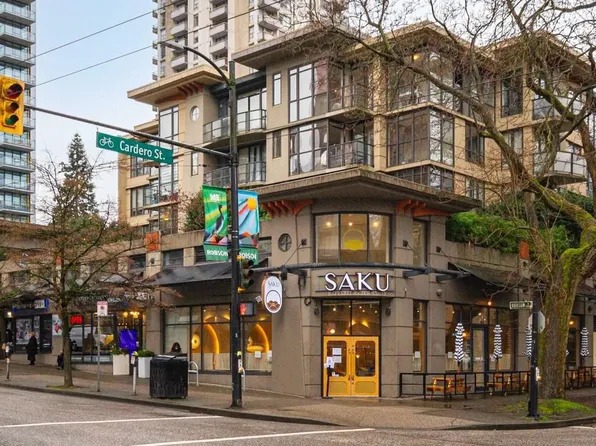 828 Cardero St #505, Vancouver, BC V6G 2G5