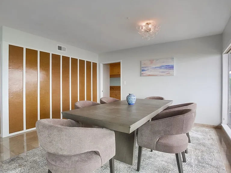8302 Prestwick Dr — Photo 21