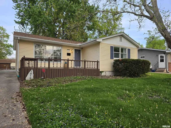 1916 Fairfield Dr, Springfield, IL 62702