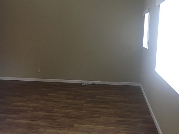 3rd image of 6415 Garvanza Ave APT 103