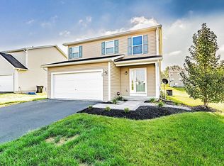 23 Longton Pl, West Henrietta, NY 14586