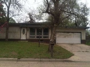 301 15th St SW, Minot, ND 58701