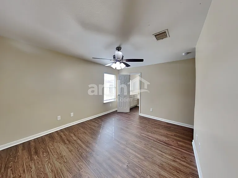 28926 Village Creek Loop — Photo 8