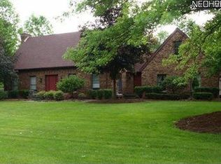 167 Avalon Dr SE, Warren, OH