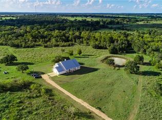 525 Herron Trl, Mcdade, TX 78602
