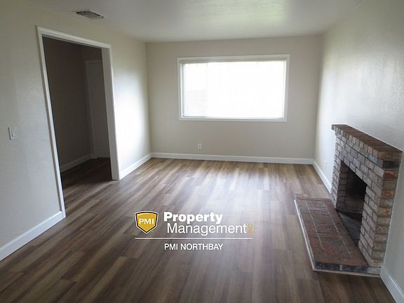 2nd image of 2093 Wylie Ct