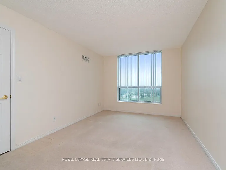 4850 Glen Erin Dr #704 — Photo 14