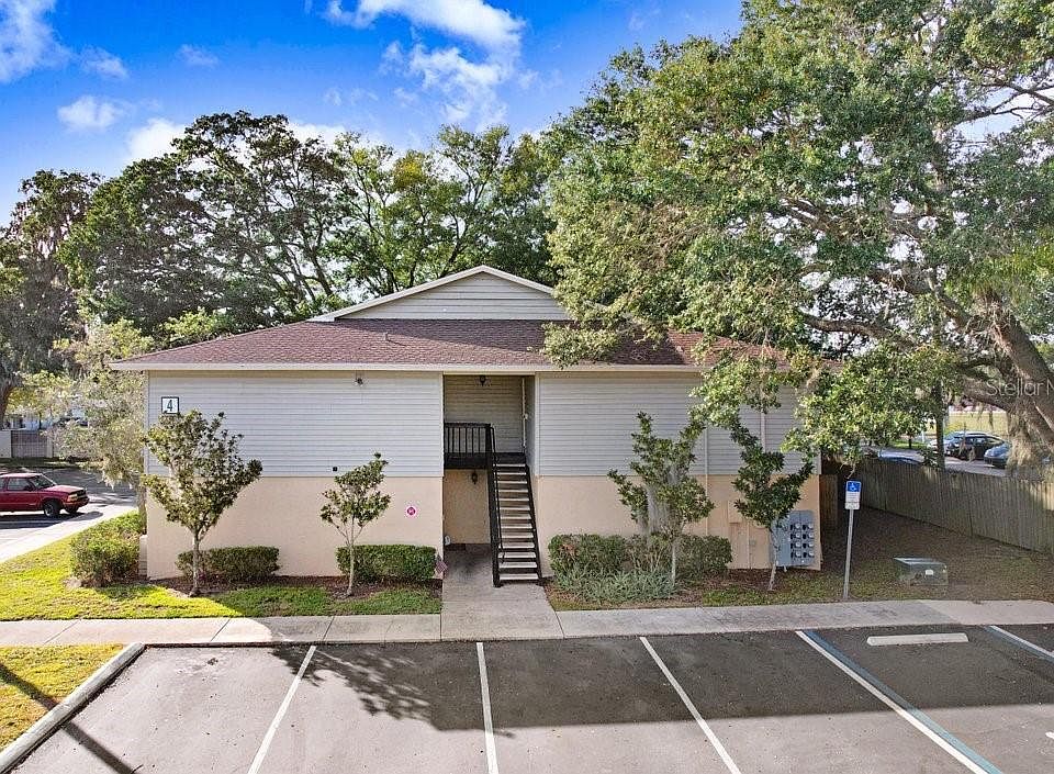 1st image of 222 Red Cedar Pl #222