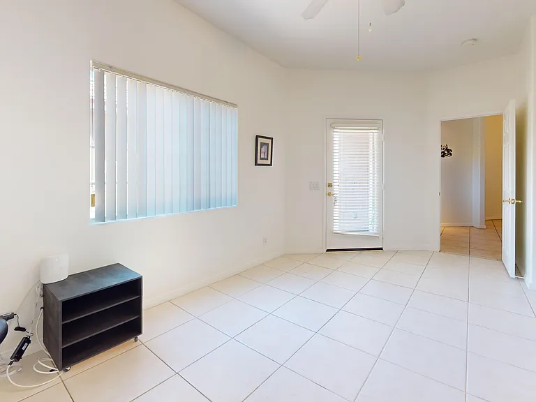 45576 Whistler Ct — Photo 13