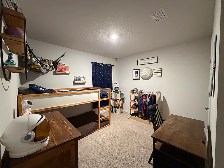 5699 Guinevere Ln — Photo 40