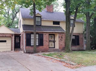 2149 Reyburn Rd, Cleveland Heights, OH 44112