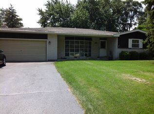 3603 W Young St, McHenry, IL 60050
