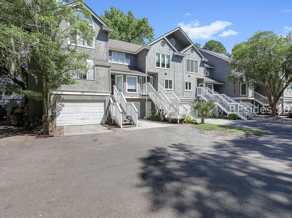 10 Yacht Cove Dr APT 202, Hilton Head Island, SC 29928