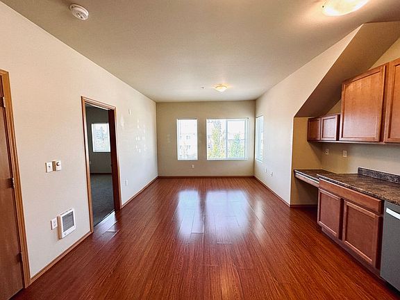 2nd image of 12300 Ambaum Blvd SW APT 302