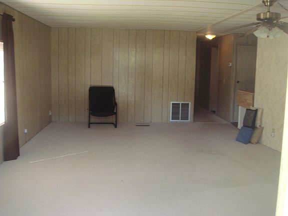 3rd image of 1973 Amberwood Dr