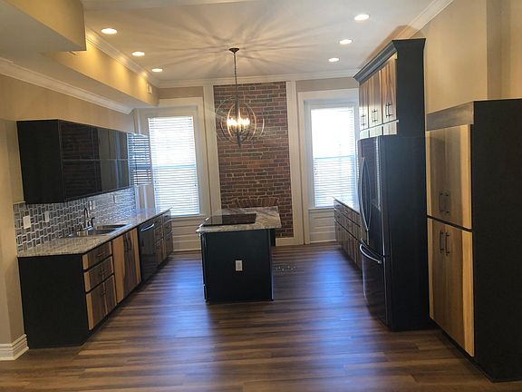 3rd image of 2342 Upland Pl Floor 2