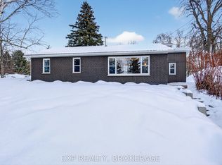6402 Perth Rd, South Frontenac, ON K0H2L0
