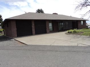 401 Kenward Way, Yakima, WA
