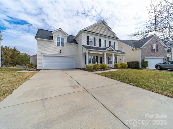 9684 Ravenscroft Ln NW, Concord, NC 28027