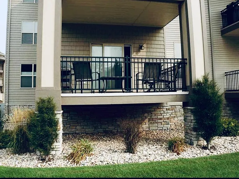 213 S Highway 71 #A104 — Photo 2