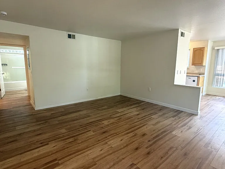 6675 S Lemay Ave #H4 — Photo 4