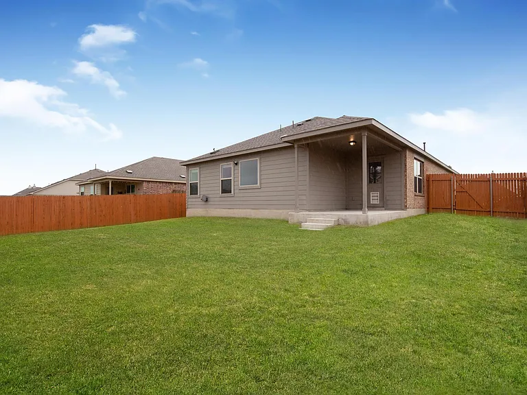 21409 Resource Rd — Photo 22