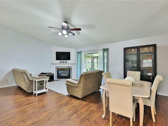 4th image of 15516 Hidden Lake Cir