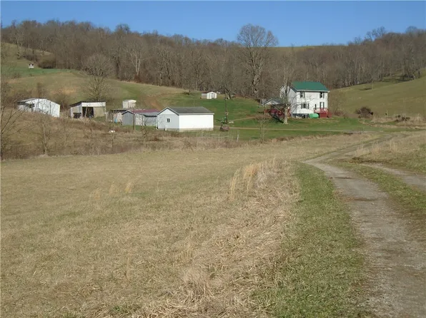 329 Kovalcheck, Waynesburg, PA 15370