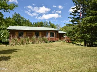 102 Monahan Rd, Windsor, MA 01270