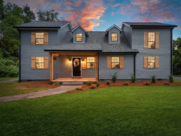 698 Chambers St, Gallatin, TN 37066