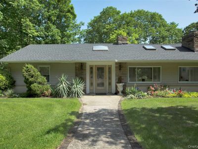 1530 Laurel Hollow Road, Syosset, NY, 11791