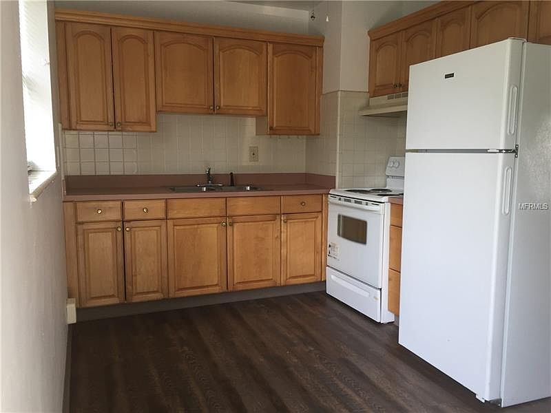 2nd image of 3012 W Napoleon Ave
