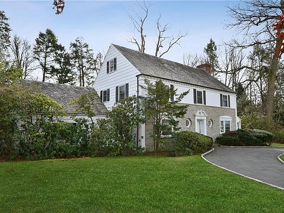 2nd image of 30 Brite Ave