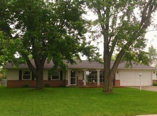 3330 Inwood Dr, Fort Wayne, IN 46815